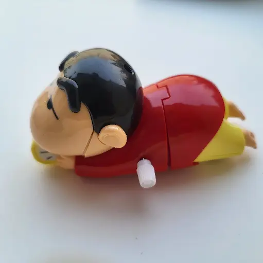 [TOYSET1] Crayon Shinchan Moving Toy (Random Action) - Hilarious Anime Figure Gift